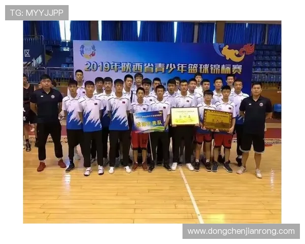 成都篮球队比赛经验分析与表现评估探讨