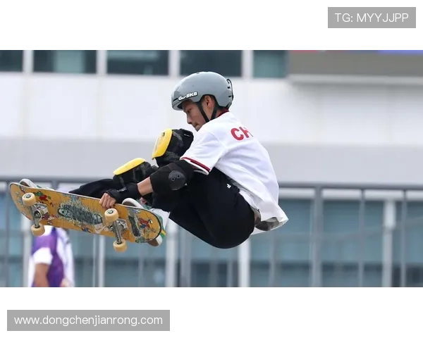 成都滑板队与杭州滑板队赛后复盘探讨团队协作的成功与不足之处 成都滑板队与杭州滑板队赛后复盘探讨团队协作的成功与不足之处