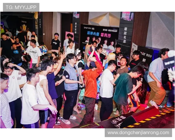 成都滑板队的蜕变之旅:从街头文化到竞技舞台的真实记录 成都滑板队的蜕变之旅:从街头文化到竞技舞台的真实记录